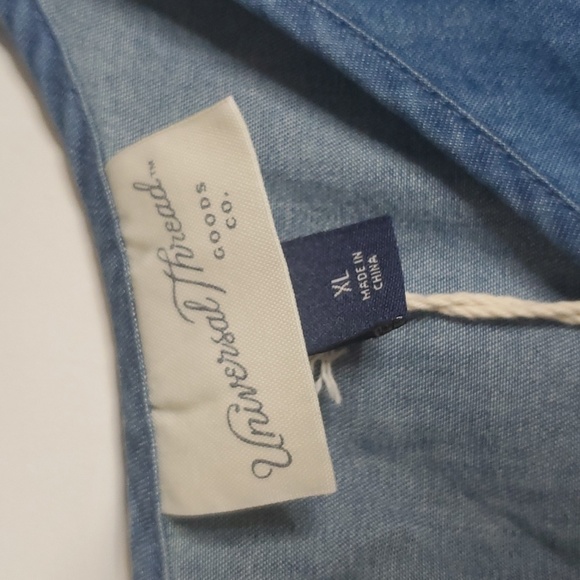 Universal Thread BLOUSE XL - Picture 4 of 9